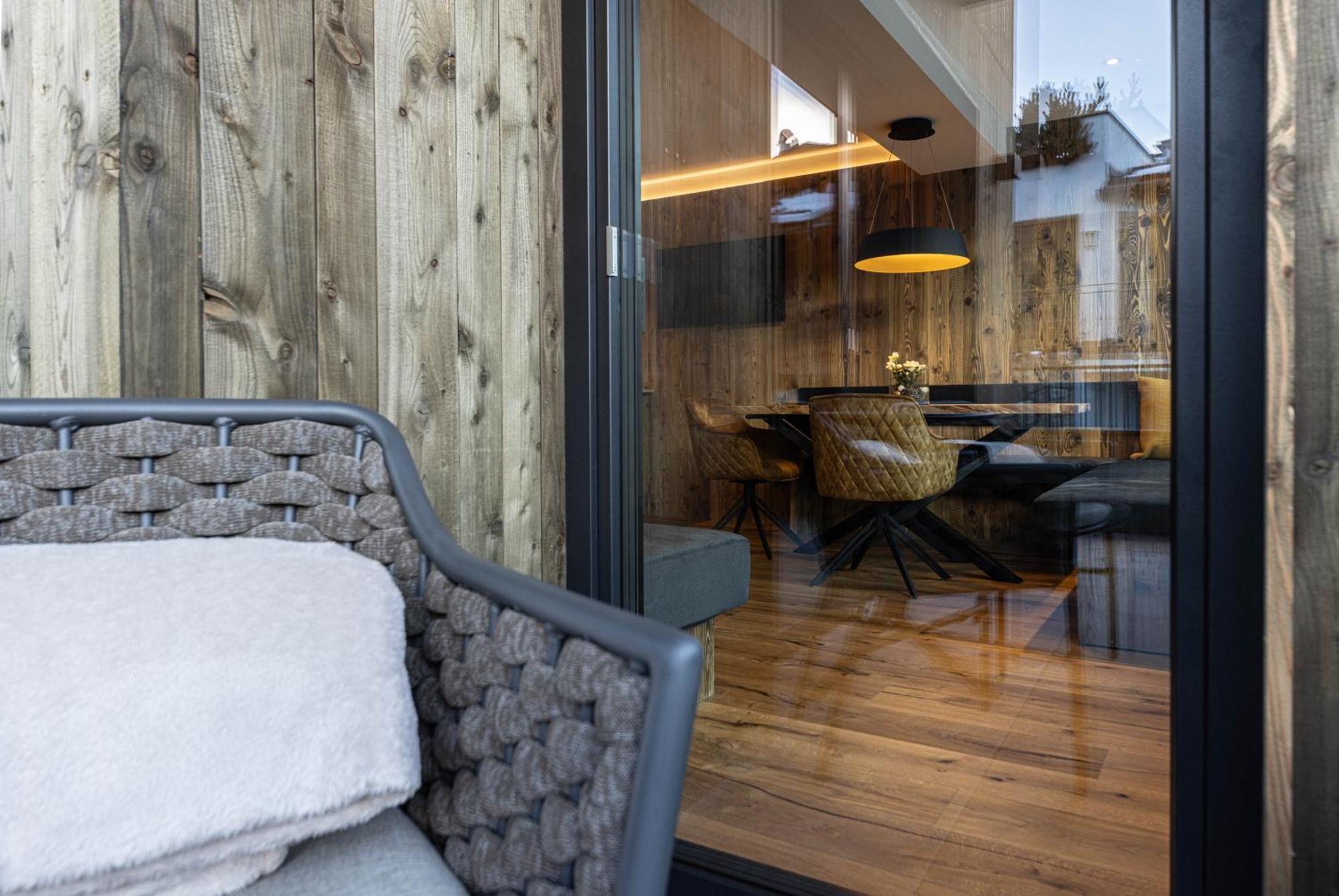 Enjoy Dolomites - Chalet Santa Cristina Val Gardena Ngoại thất bức ảnh
